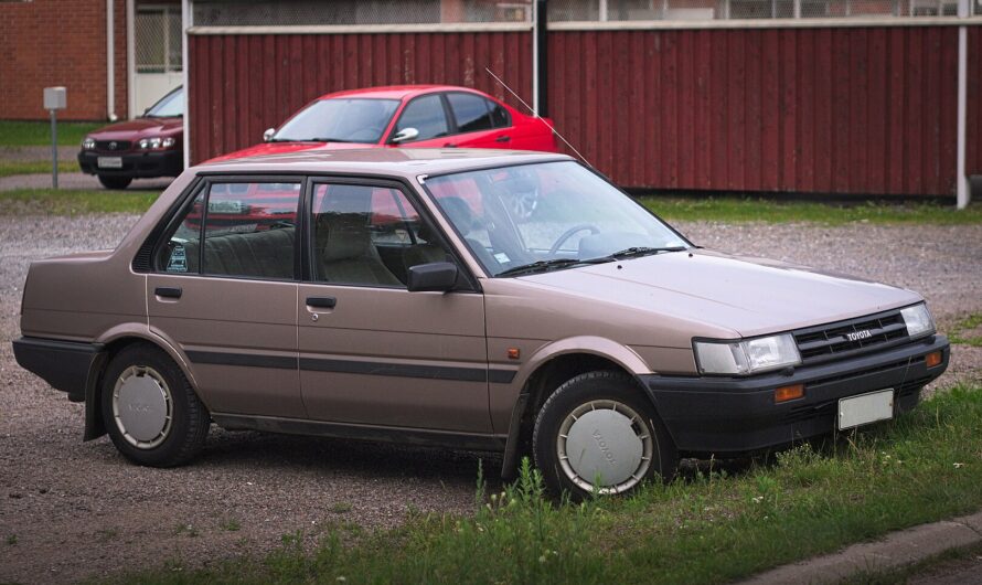 Toyota Corolla (Тойота Королла) Е80, 5 поколения, 1.6 АТ