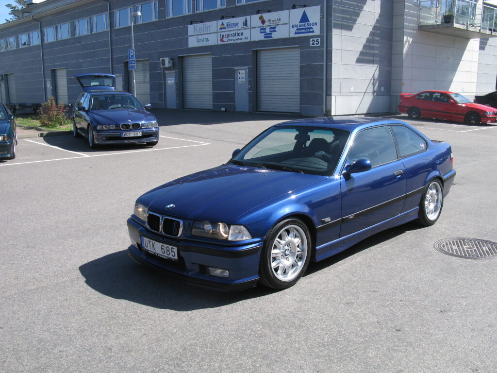 BMW M3 E36 (БМВ М3 E36), 3.0 МТ